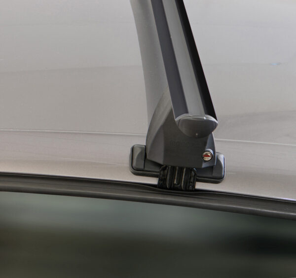 Bare transversale Menabo Delta Black pentru Honda Civic VI Hatchback, 5 usi, model 1996-2001 - imagine 3
