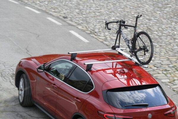 Suport bicicleta Menabo Pro Tour cu prindere pe bare transversale de furca - imagine 4