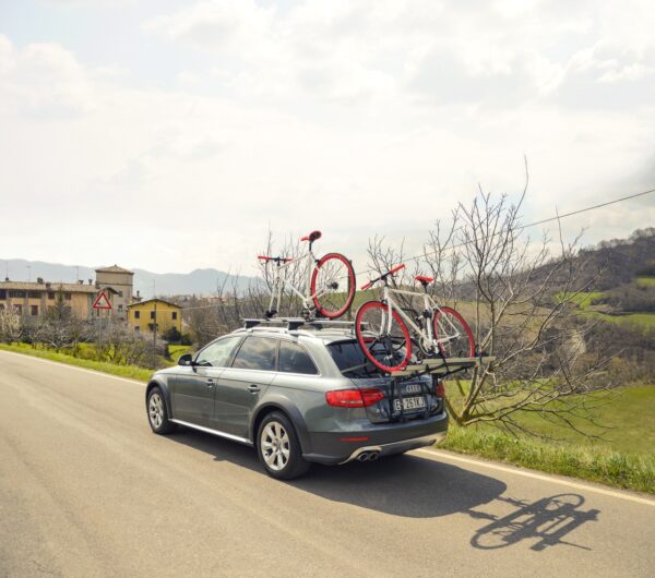 Suport biciclete Menabo Stand Up 2 pentru 2 biciclete cu prindere pe haion/portbagaj - imagine 2